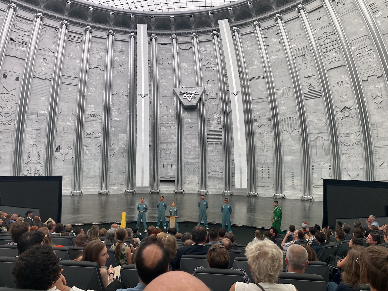 Na slavnostím openingu pražského planetária PLANETUM