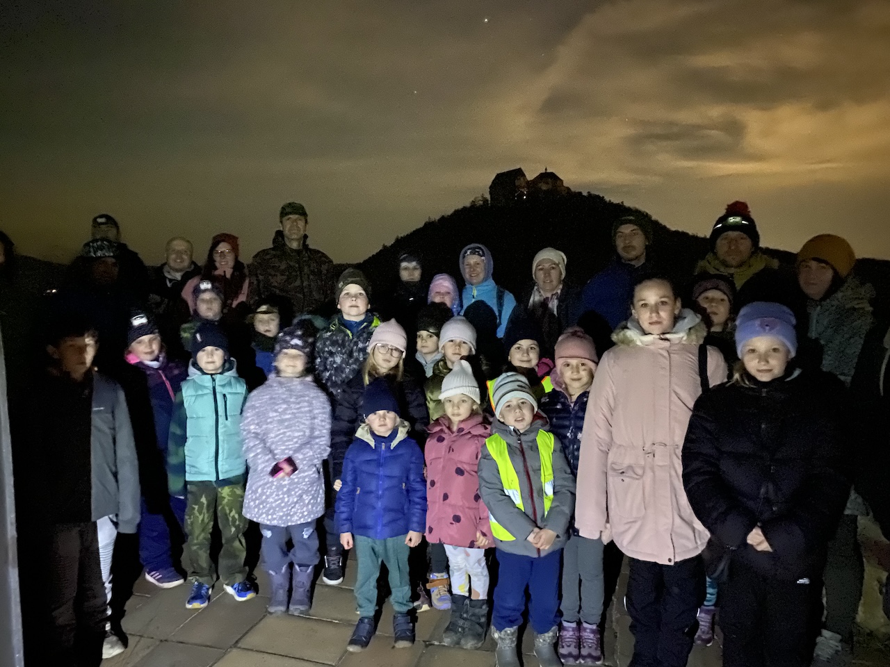 Noční hrad Žebrák představil poklad, pohádku i strašidelný vesmír