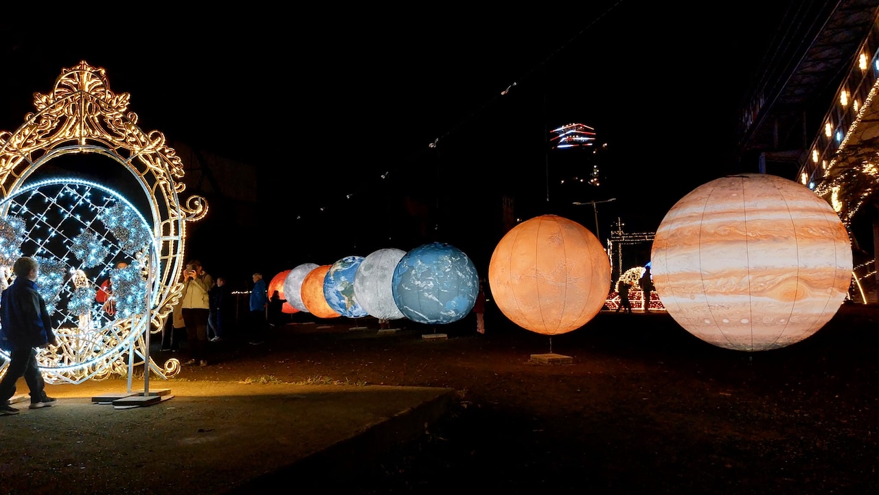 Světelná výstava Vesmír zahájena v Ostravě