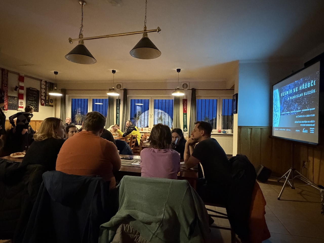 Vesmír jsme představili v Hřebči