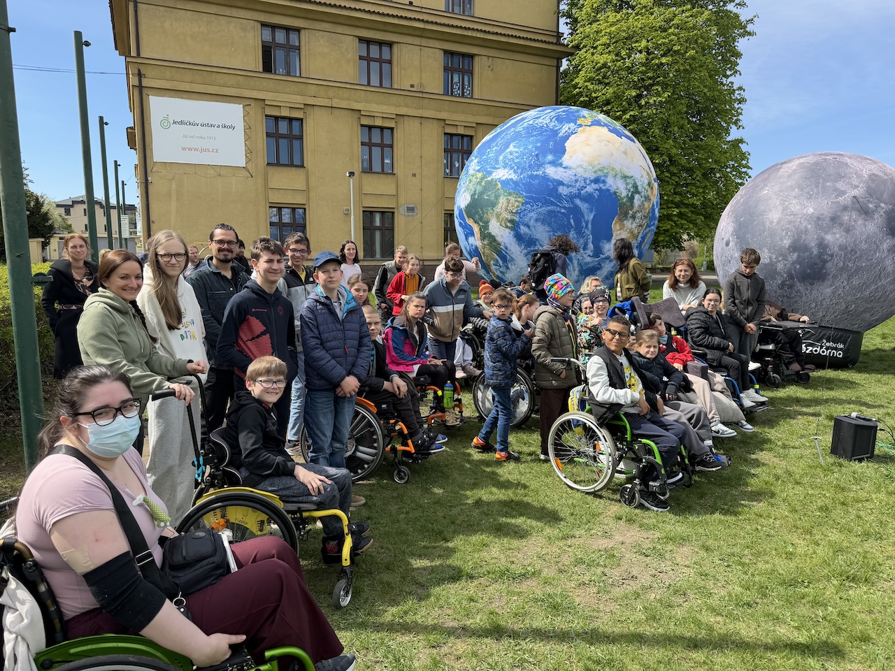Den Země jsme oslavili s dětmi v Jedličkově ústavu