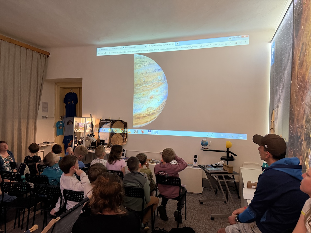 Klub malých hvězdářů zažil Chat s astronomkou - máme pro vás přepis odpovědí