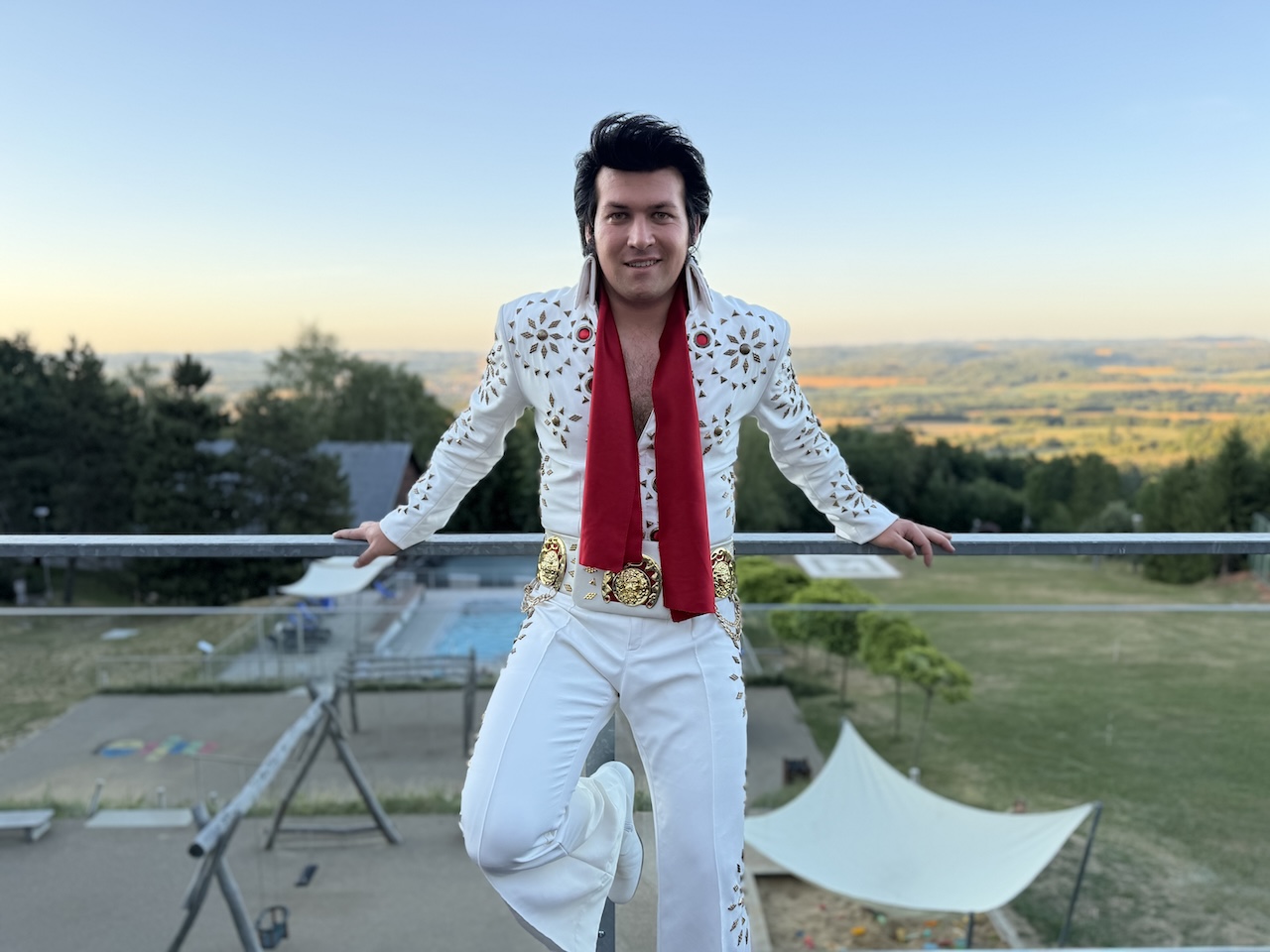 Elvis live Jakub Machulda zazpíval na Monínci