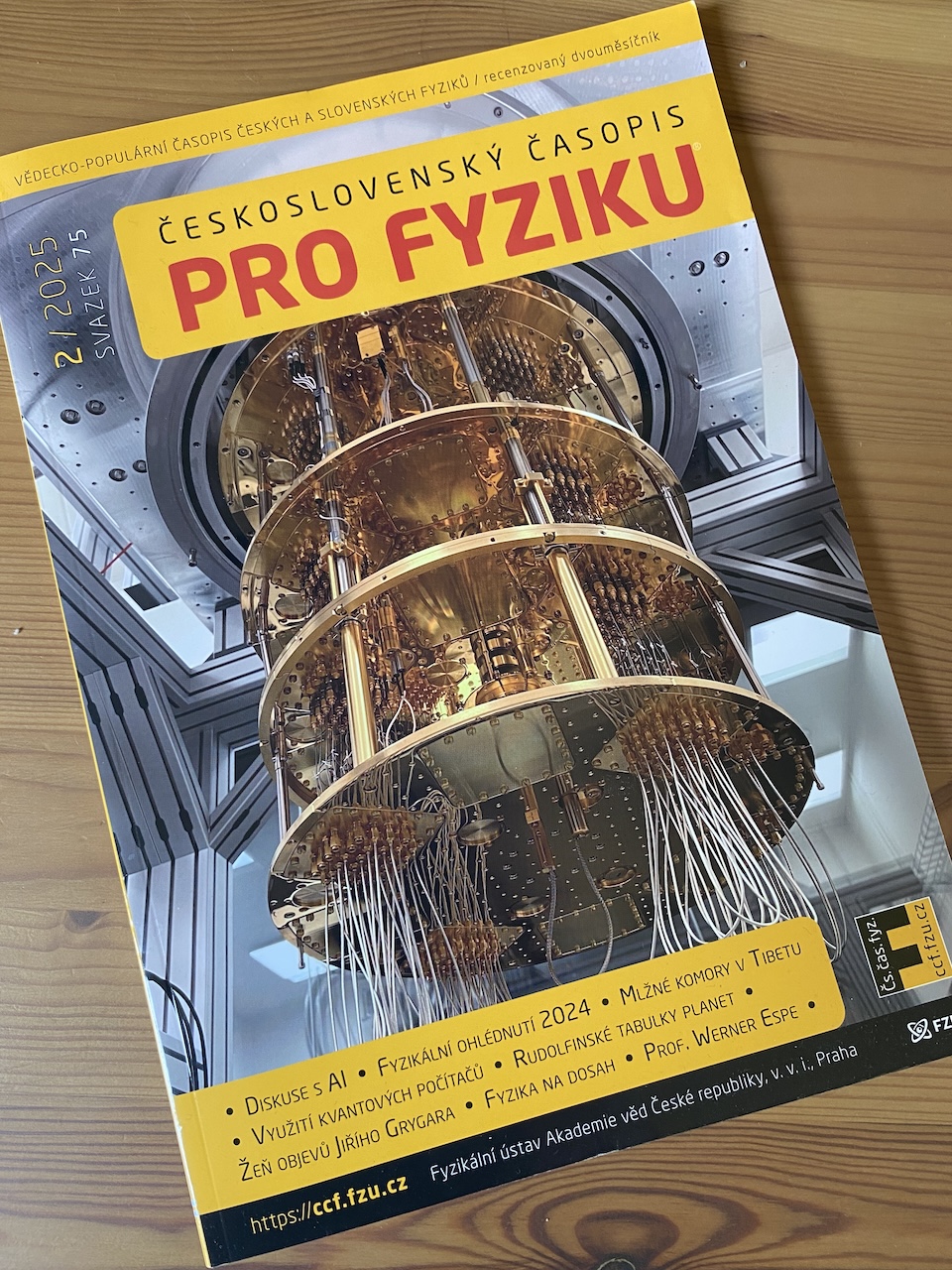 O národním projektu s Jiřím Grygarem v časopise pro fyziku