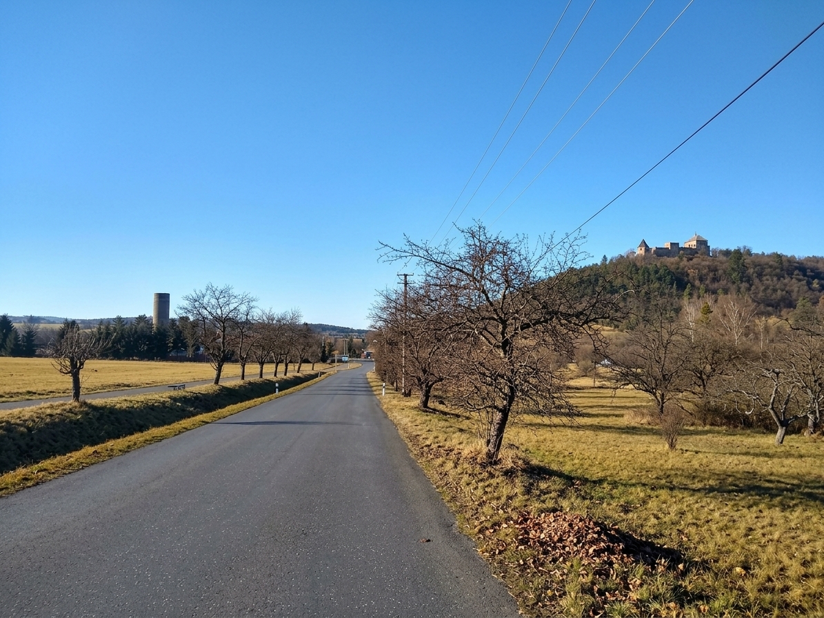 Dobré zprávy - na akci Noční hrad Žebrák do obce Točník už bez uzavírky